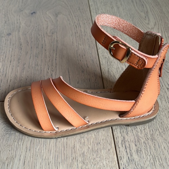 Tan Cat and Jack girls sandals - Picture 2 of 7